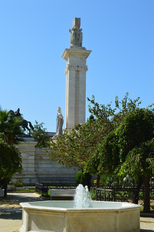 Apartamento El Baluarte กาดิซ ภายนอก รูปภาพ