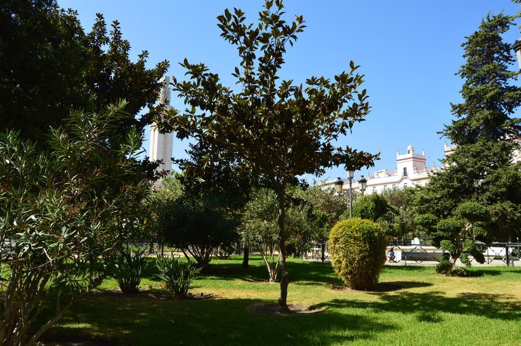 Apartamento El Baluarte กาดิซ ภายนอก รูปภาพ