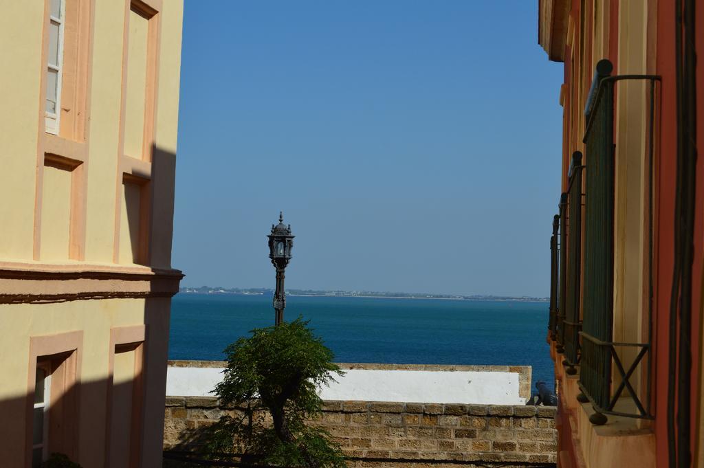 Apartamento El Baluarte กาดิซ ภายนอก รูปภาพ