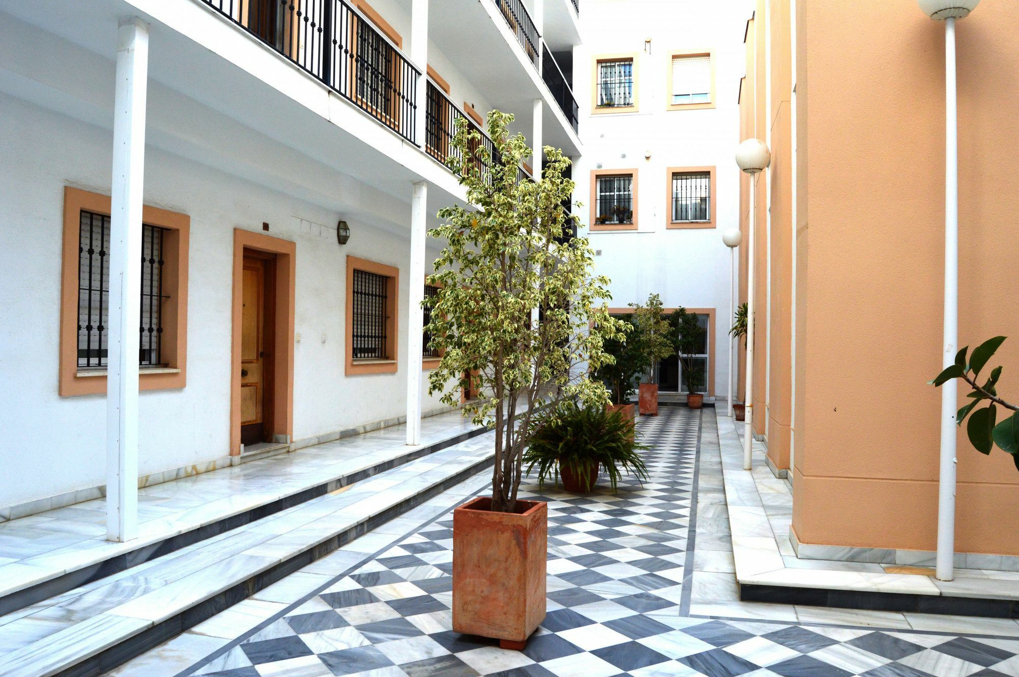 Apartamento El Baluarte กาดิซ ภายนอก รูปภาพ
